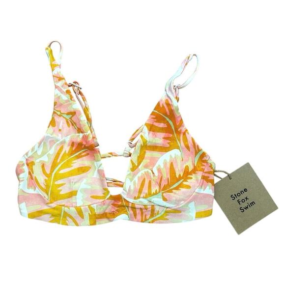 NWT Stone Fox Swim Daya Bikini Top Hot Tropix Print Size Small - Picture 3 of 6